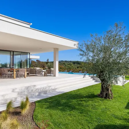 Lavis By Interhome * Sveti Lovrec Pazenaticki
