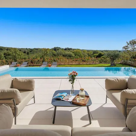 Lavis By Interhome Vila *