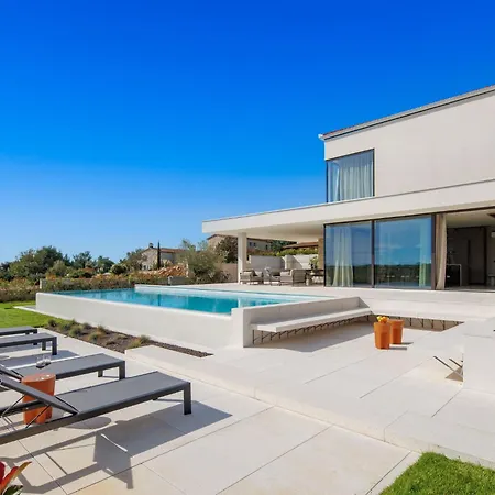 Lavis By Interhome Vila Sveti Lovrec Pazenaticki