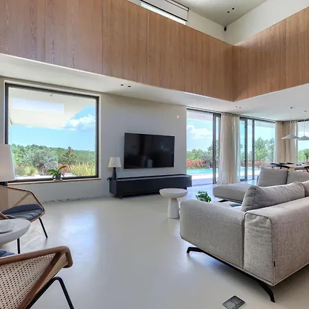 Villa Lavis By Interhome
